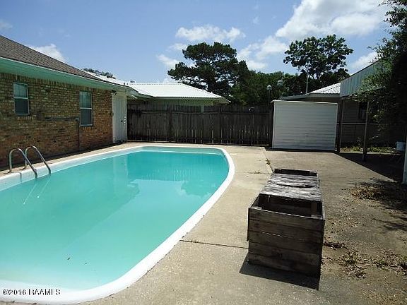 4th image of 1813 Joan Dr