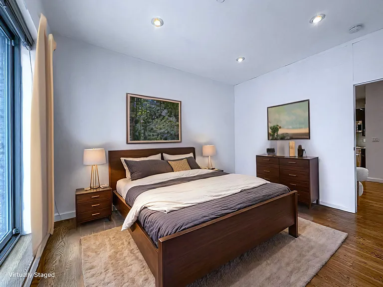 210 E 35th St #6B — Photo 8