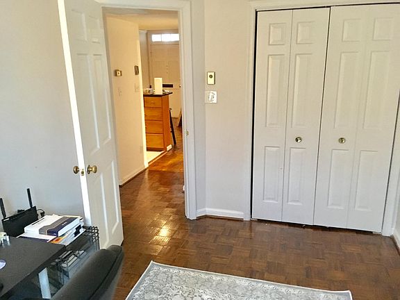 5th image of 220-C N Saint Asaph St Unit C