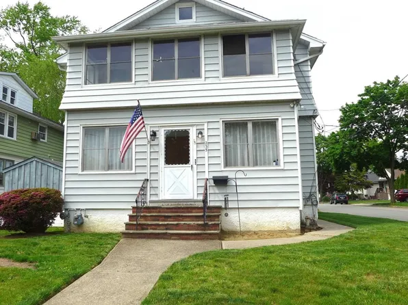 235 Demarest Ave, New Milford, NJ 07646