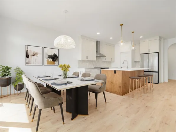 2528 E 43rd St S, Lethbridge, AB T1K 7B8