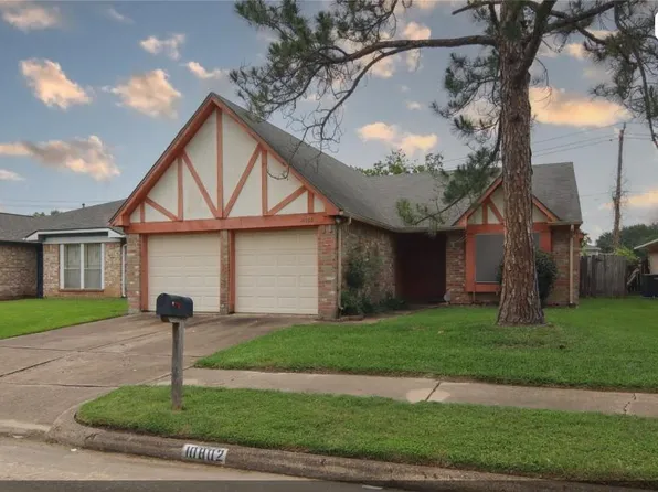 10802 Sashay Dr, Houston, TX 77099