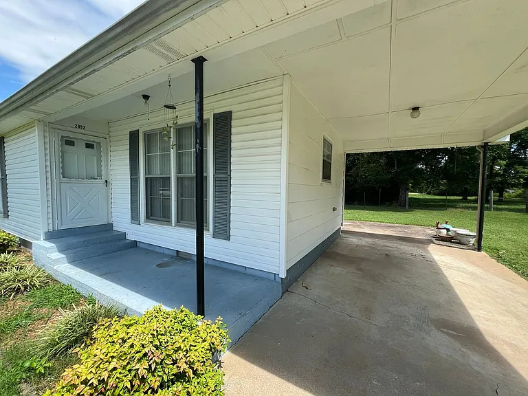 2992 Emery Rd — Photo 3