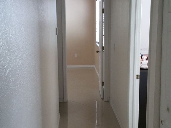 AISLE UPSTAIR