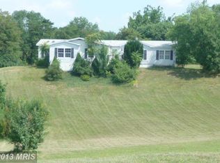 11207 Burkett Rd, Greencastle, PA 17225