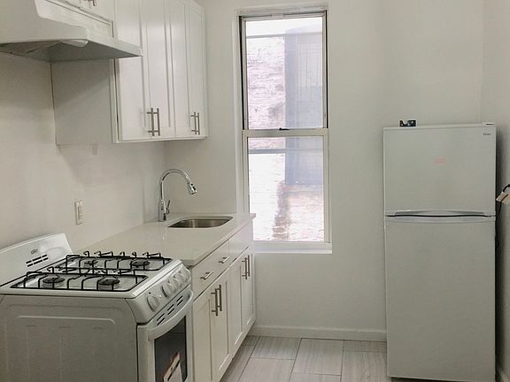4th image of 1030 55th St APT 1F