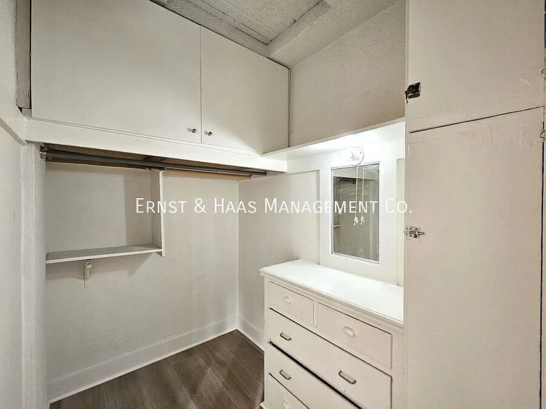 1145 Linden Ave — Photo 10