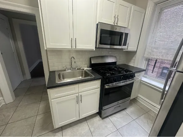 125-127 Corbin Avenue image 1 of 8