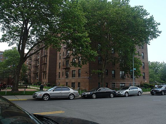 2nd image of 3021 Avenue W #B