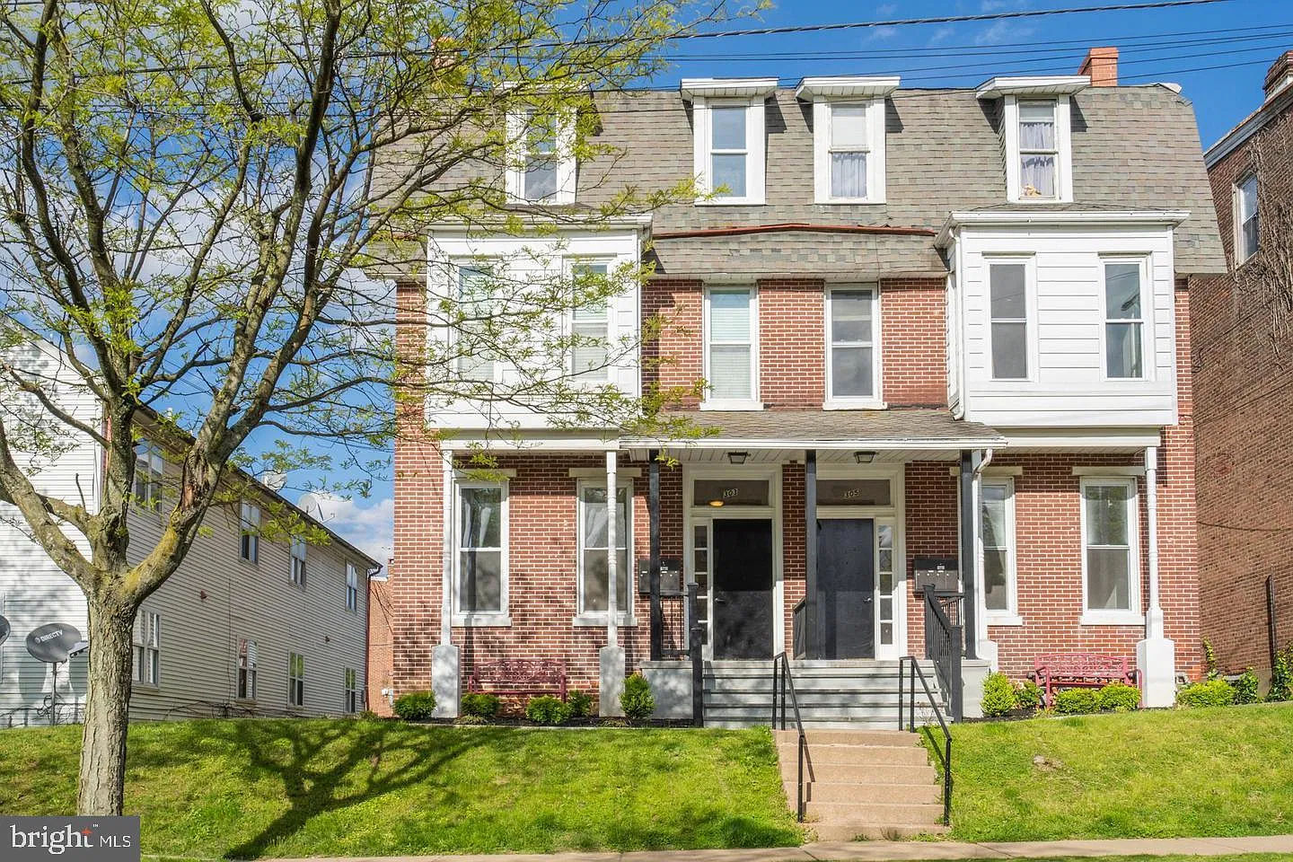 1 bed, 1.0 bath, $2,150 — Photo 1