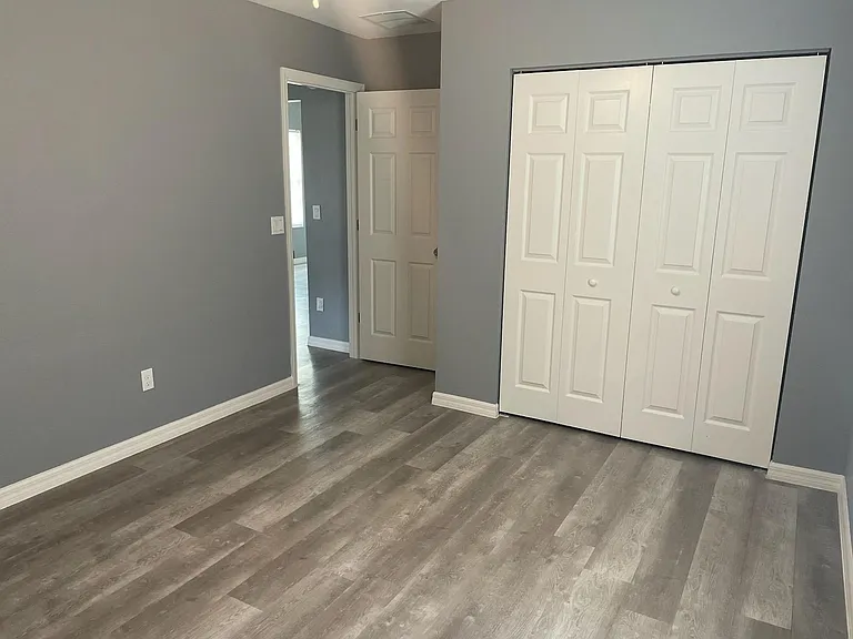 219 Locust Ln — Photo 10
