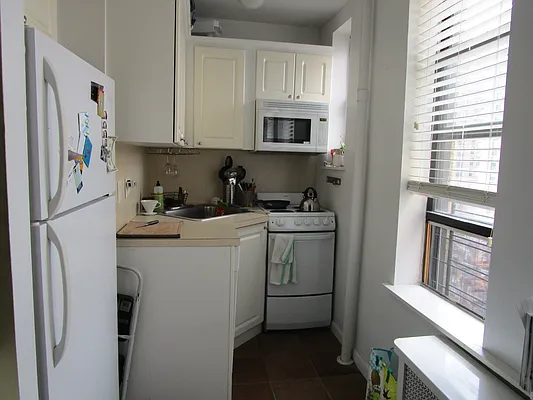 Rented by Rita S Citrin, LREB | media 40