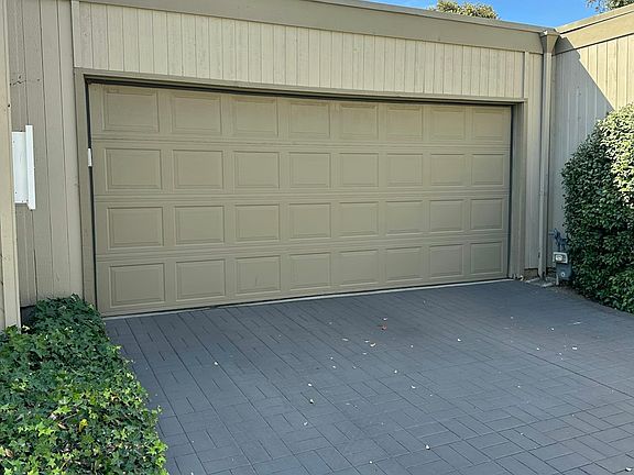 2nd image of 201 N Orange Grove Blvd Unit 548