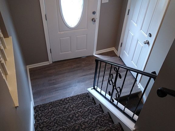 3rd image of 5422 Locust Ave