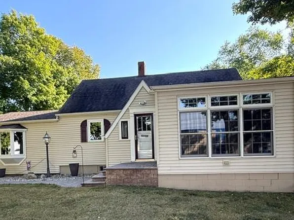 205 3rd St W, Brandon, MN 56315