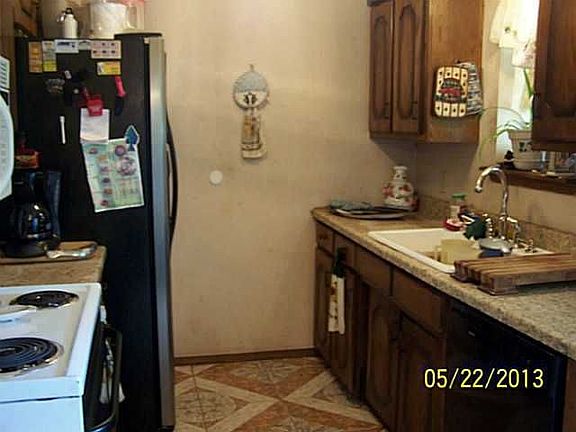 5th image of 1218 Sweetbriar Dr