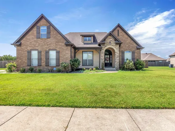 806 Cherokee Trce, Marion, AR 72364