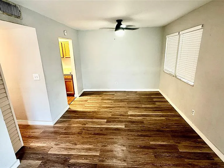 6519 W Newberry Rd #812 — Photo 3