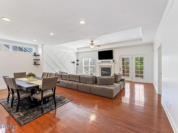 5th image of 3318 Parrish Hill Ln