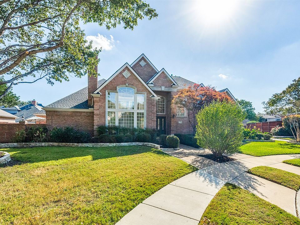 1st image of 5936 Royal Palm Dr