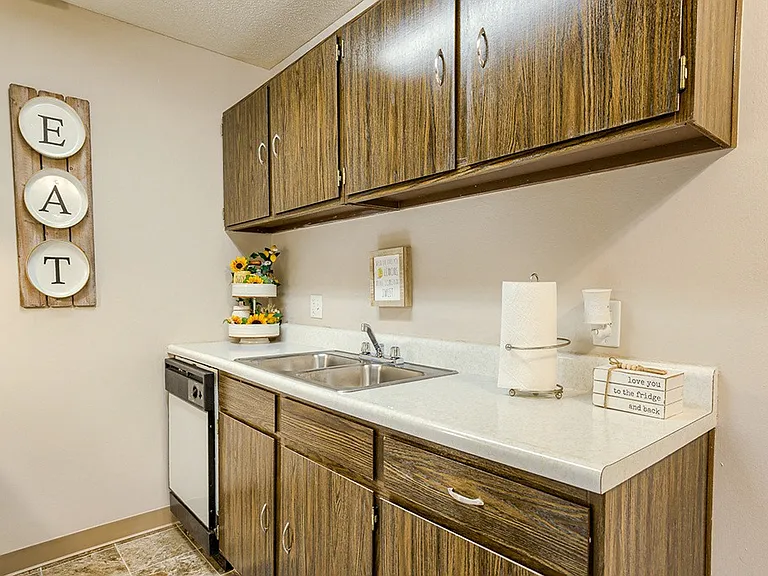 One Bedroom A (Traditional) - 1 Bed / 1 Bath - 720 Sq.Ft.