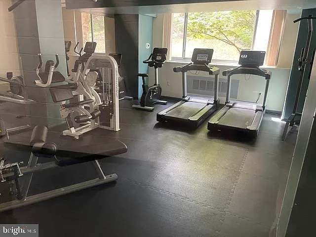 4200 Cathedral Ave NW #708 — Photo 15
