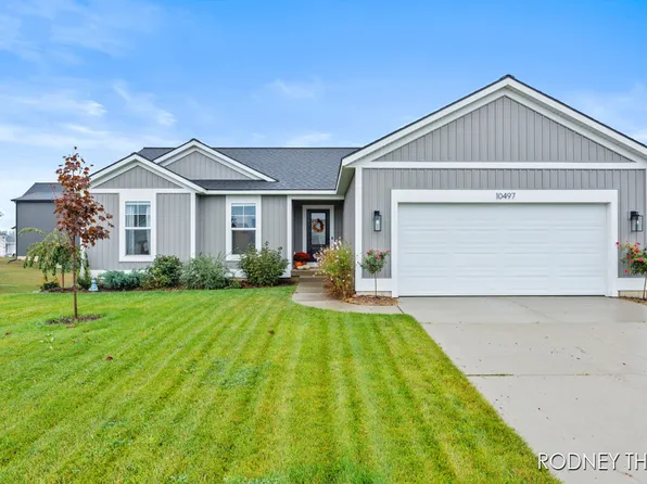 10497 Camfield Ct, Allendale, MI 49401