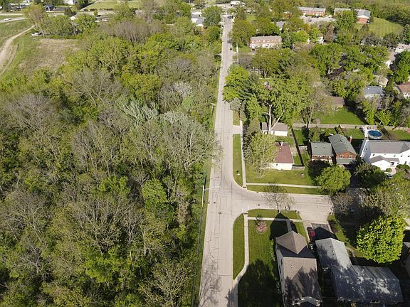 5th image of 108 Arrowhead Dr
