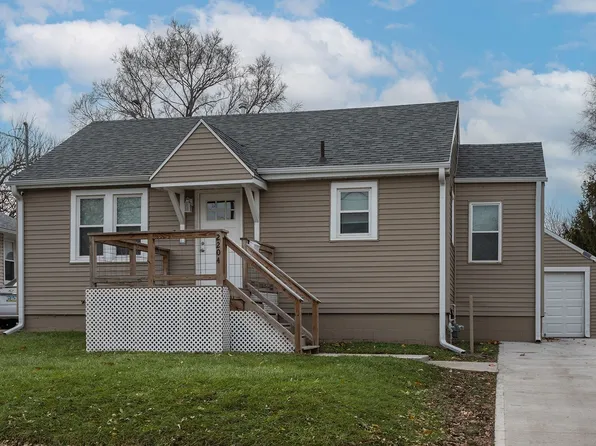 2204 Lay St, Des Moines, IA 50317
