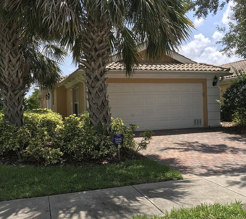 1st image of 11881 Delfina Ln