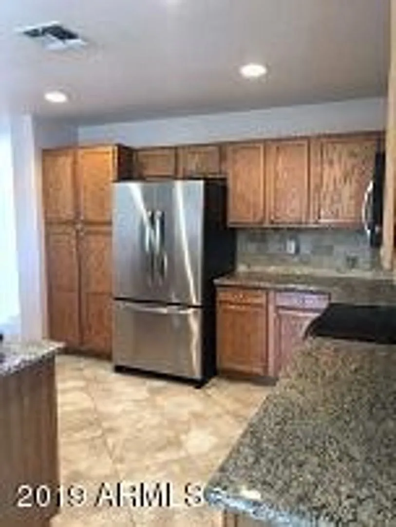 Remodeled 4 Bedroom House In Phoenix — Photo 2