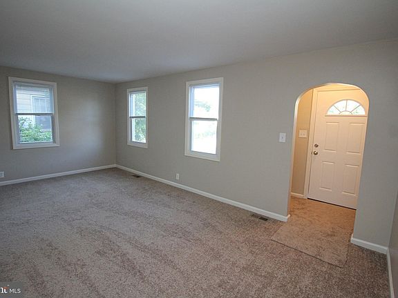 5th image of 307 Orlando Ave