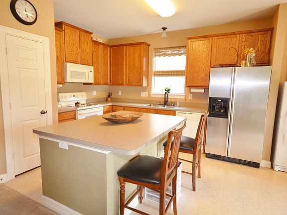 5th image of 4416 Leeds Dr