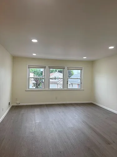 10 Briarwood Rd #2 Photo 1