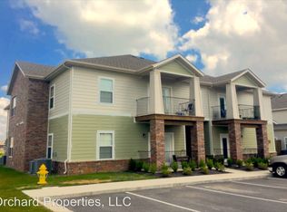 1188 Sandalwood Pl UNIT F, Springdale, AR 72762