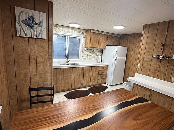 4th image of 3083 S Breaker Dr #238