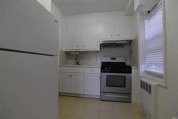 Sold by Century Homes Realty Group LLC | media 8