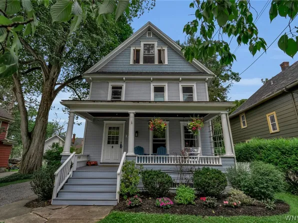 165 Center St, East Aurora, NY 14052