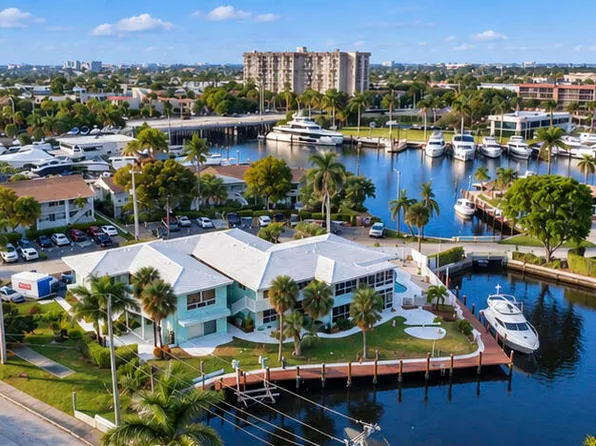 810 SE 22nd Avenue #202, Pompano Beach, FL 33062