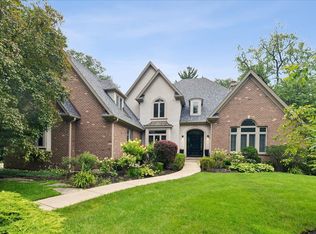 649 Thornmeadow Rd, Riverwoods, IL 60015