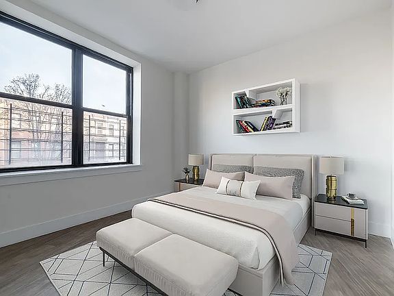 3rd image of 781 Washington Ave APT 1E