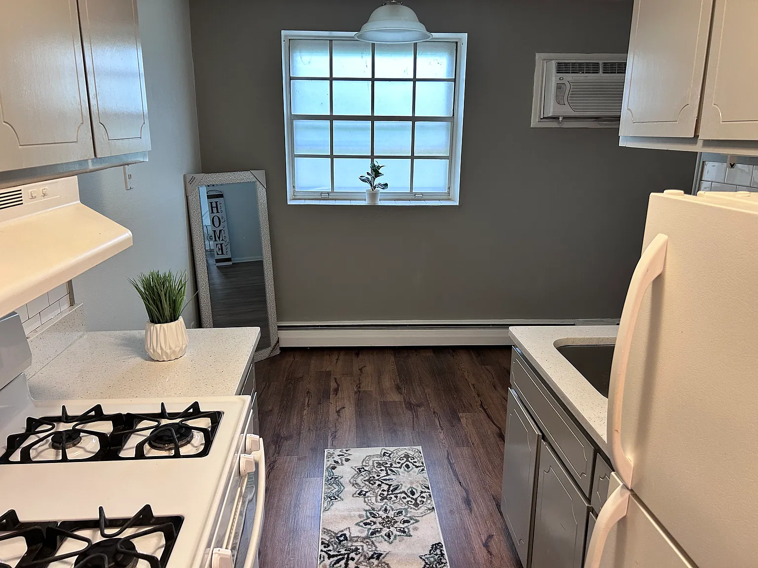 1 bed, $1,457 — Photo 2