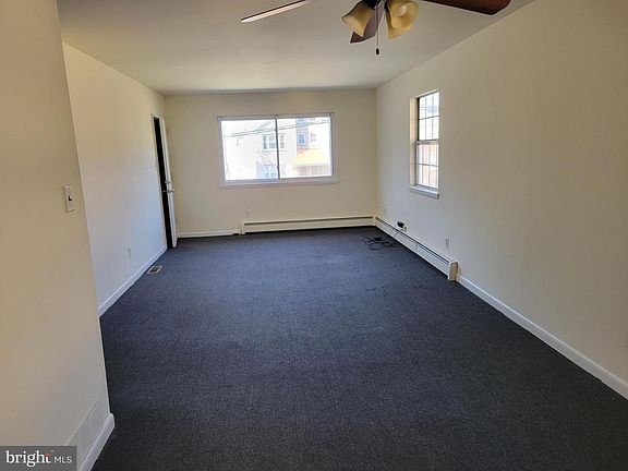 3rd image of 3798 Woodland Ave APT F