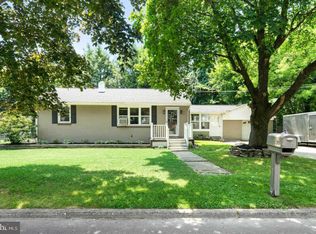 71 Terrill Ave, Hamilton, NJ 08619