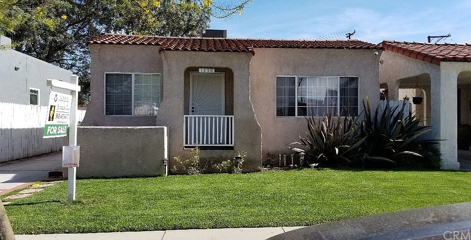 1st image of 1236 E Poinsettia St