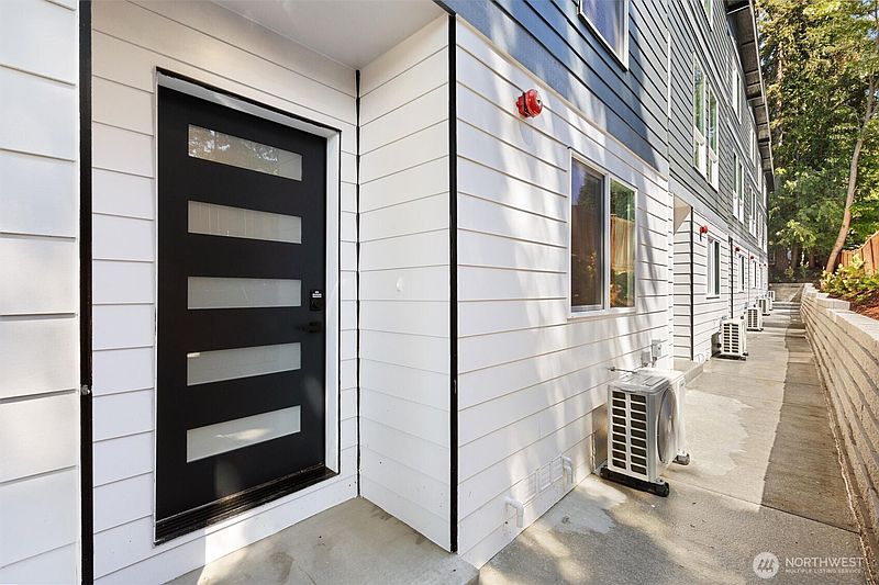 4th image of 7103 210 Street SW #A