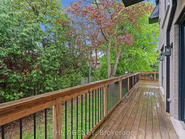 8 Frivick Ct — Photo 47