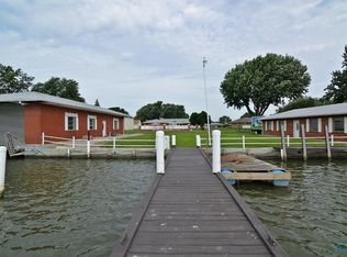 2950 Shoreland Ave, Toledo, OH 43611