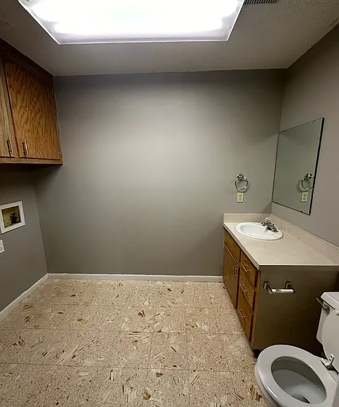 3612 Hawthorne Dr — Photo 10