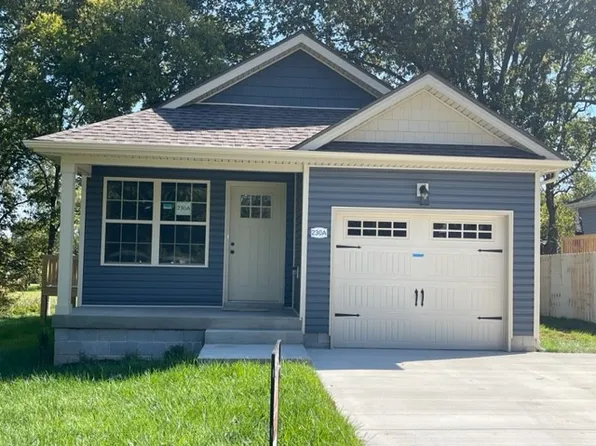 230A Oklahoma Ave, Oak Grove, KY 42262